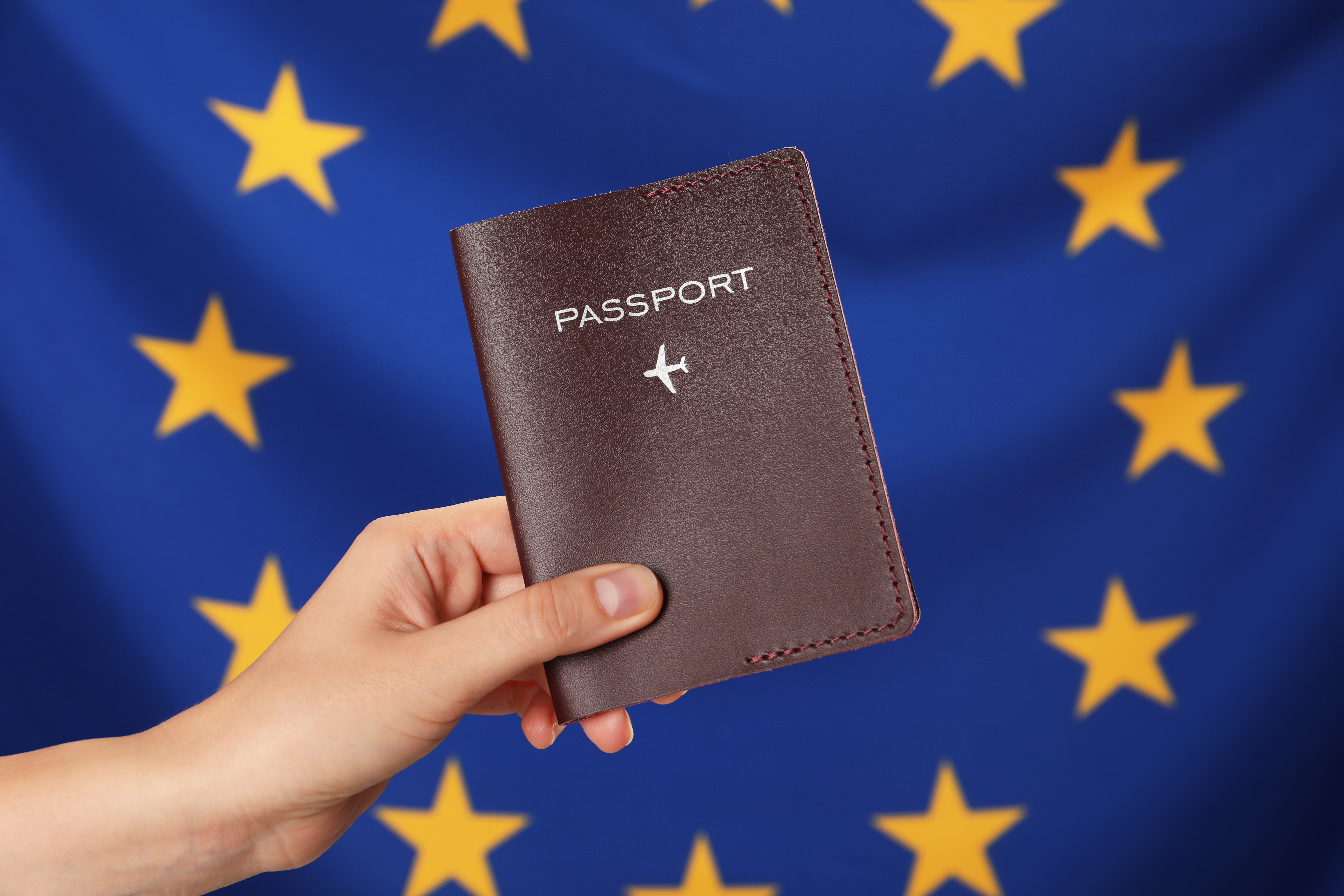Репатриация в Европу: получение гражданства стран ЕС по корням